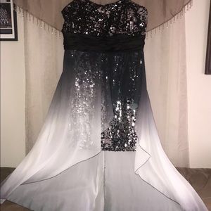 Plus size women’s dresses!